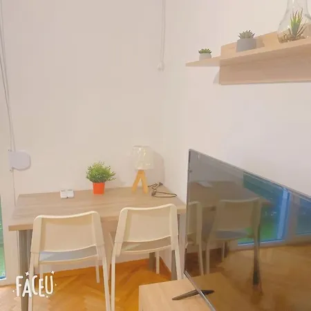 Apartment Acropolis Koukaki Quiet Two Bedroom